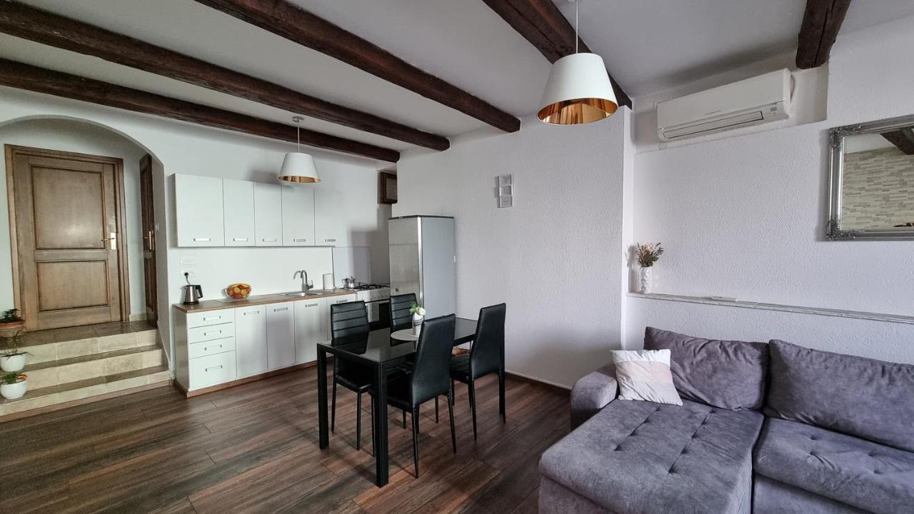 Apartament Apartman Ivo Novigrad  Zewnętrze zdjęcie